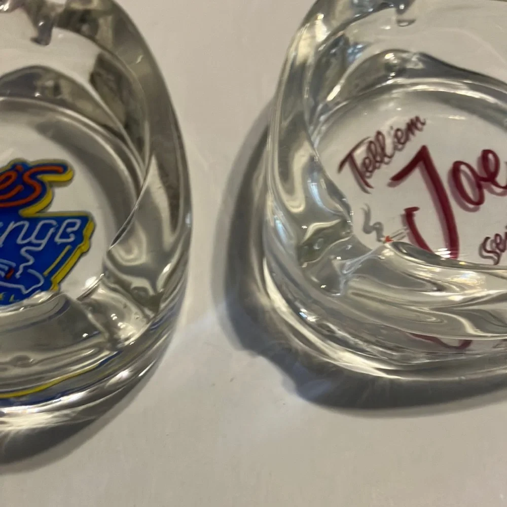 Joe's Lounge Glass Ashtray Set with Blue, Red and‎ Yellow Logo